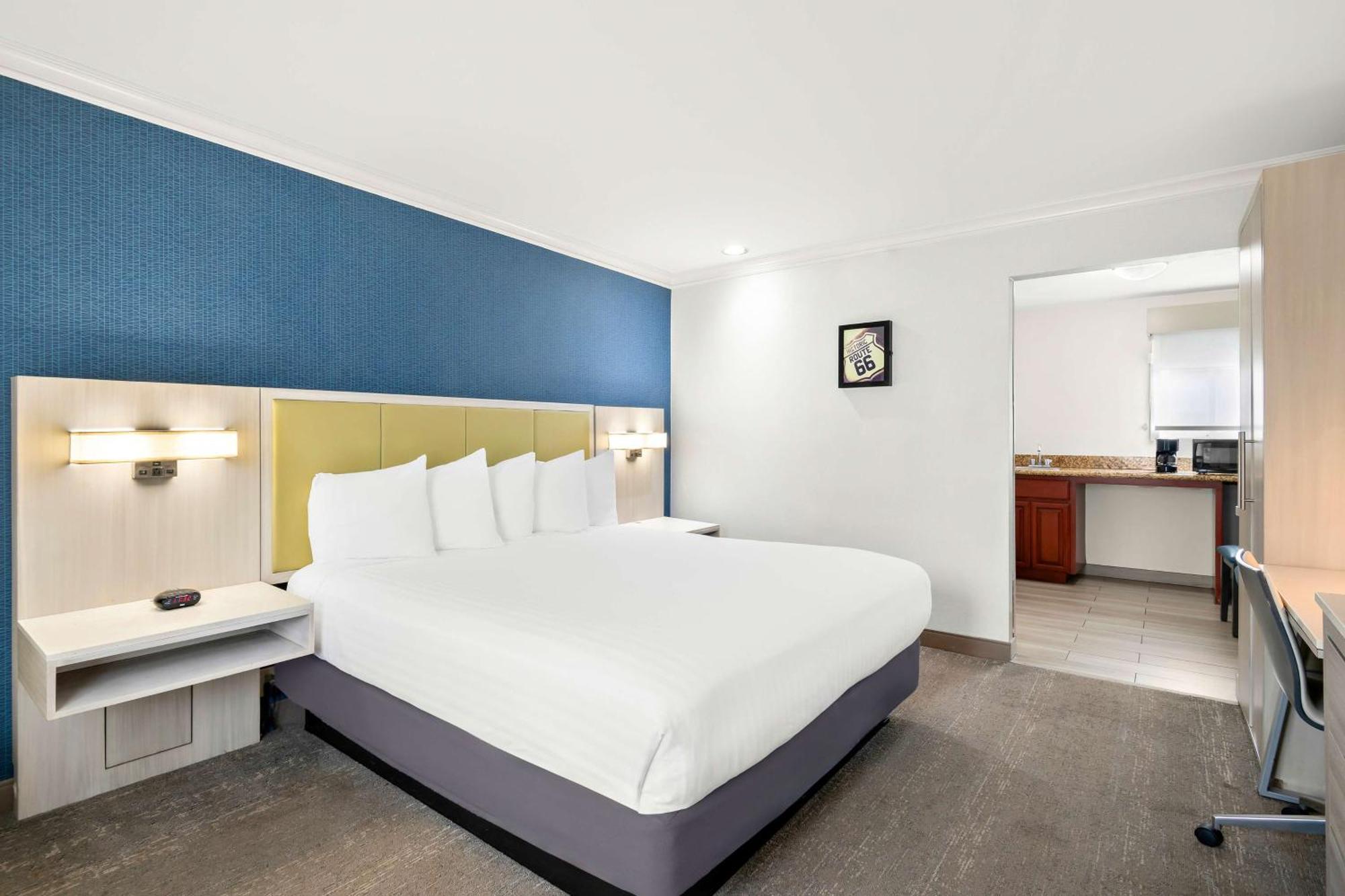 ชัวร์สเตย์ โฮเต็ล บาย เบสต์ เวสเทิร์น ซานตาโมนิก้า Hotel ซานตาโมนิกา ภายนอก รูปภาพ