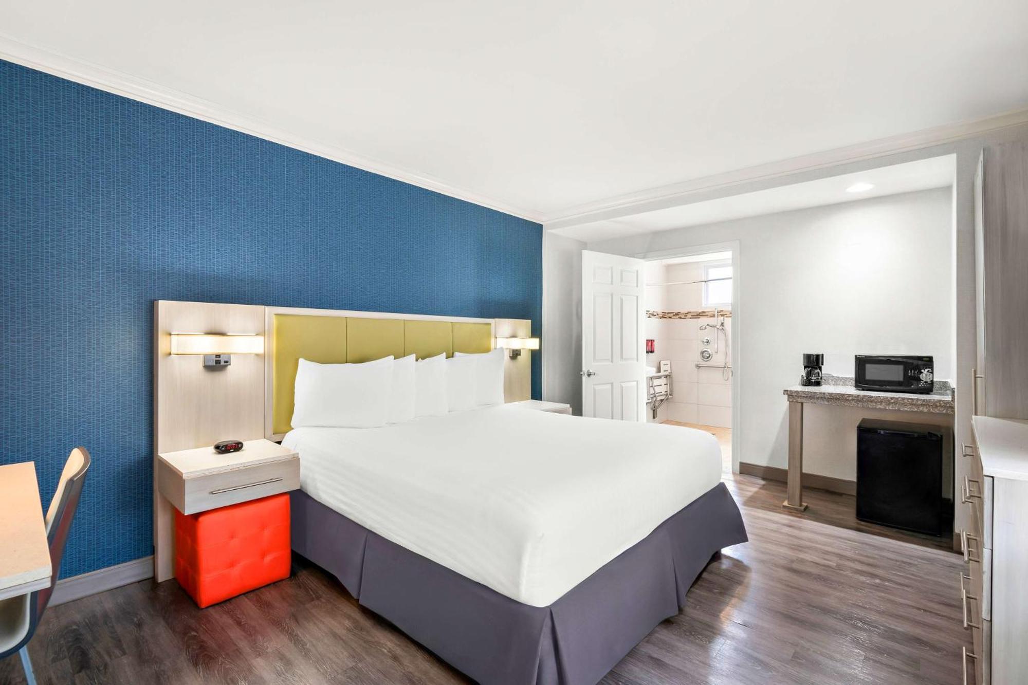 ชัวร์สเตย์ โฮเต็ล บาย เบสต์ เวสเทิร์น ซานตาโมนิก้า Hotel ซานตาโมนิกา ภายนอก รูปภาพ
