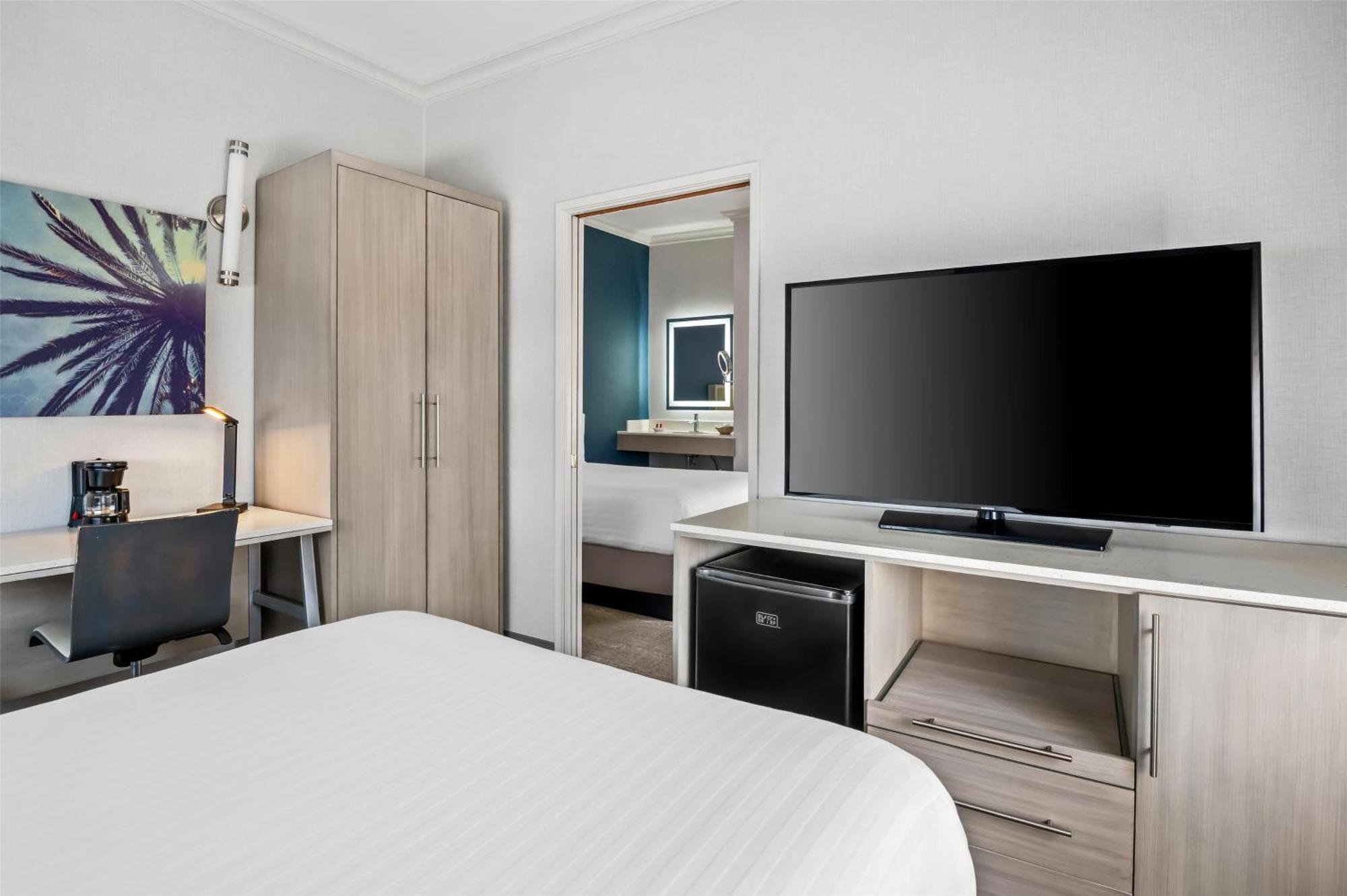 ชัวร์สเตย์ โฮเต็ล บาย เบสต์ เวสเทิร์น ซานตาโมนิก้า Hotel ซานตาโมนิกา ภายนอก รูปภาพ