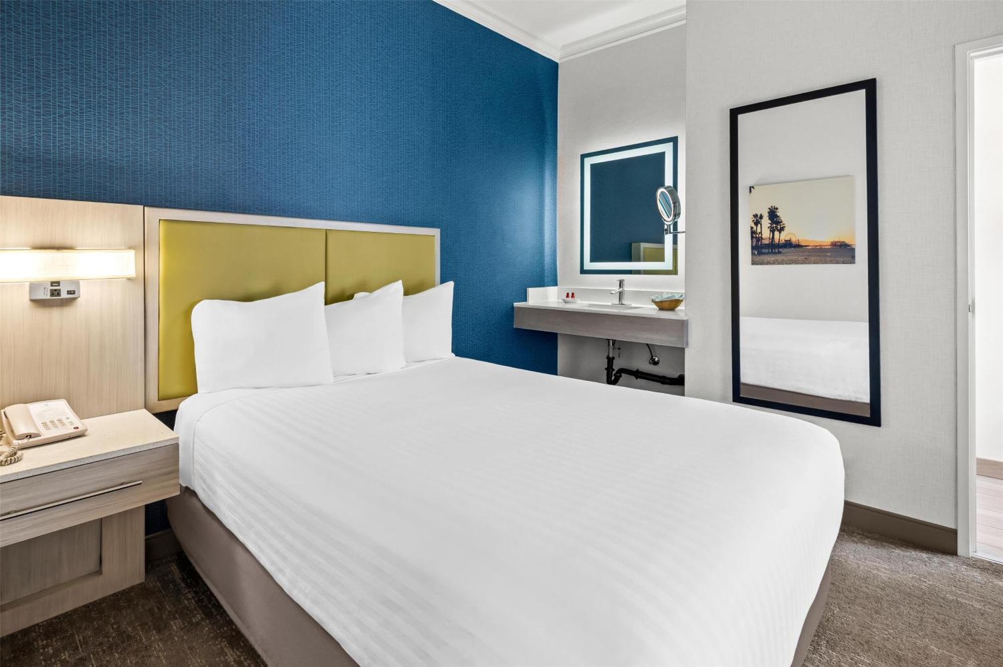 ชัวร์สเตย์ โฮเต็ล บาย เบสต์ เวสเทิร์น ซานตาโมนิก้า Hotel ซานตาโมนิกา ภายนอก รูปภาพ